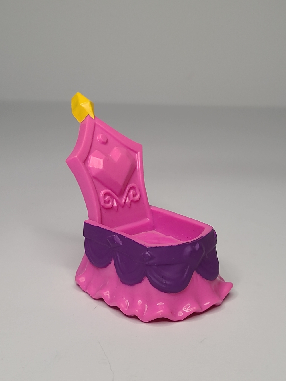 My Little Pony Crystal Empire Pink Throne